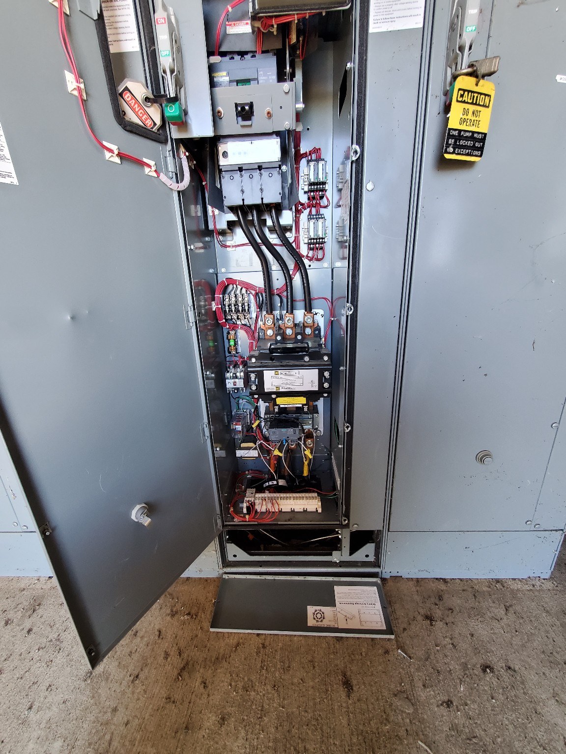Control cabinet installation